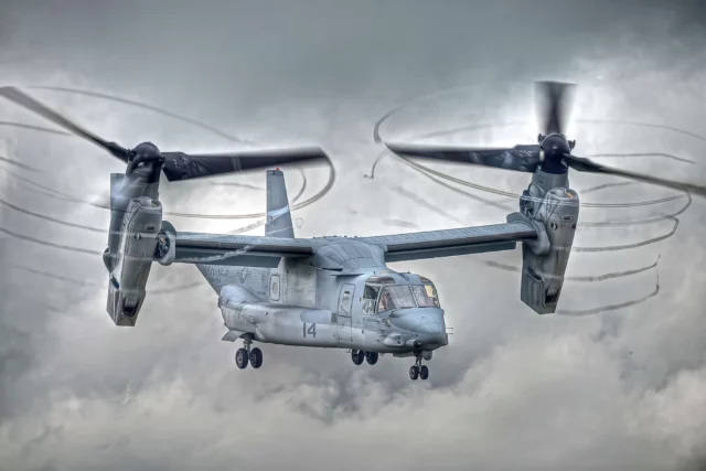 Pentágono inmoviliza todos los V-22 por posibles fallos