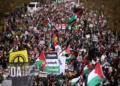 Miles se manifiestan contra Israel en Londres