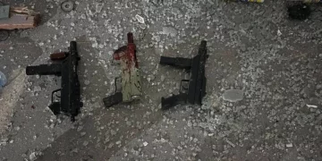 Oficial herido por fuego amigo en redada antiterrorista