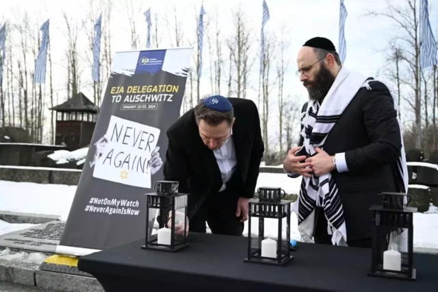 Elon Musk visita Auschwitz-Birkenau