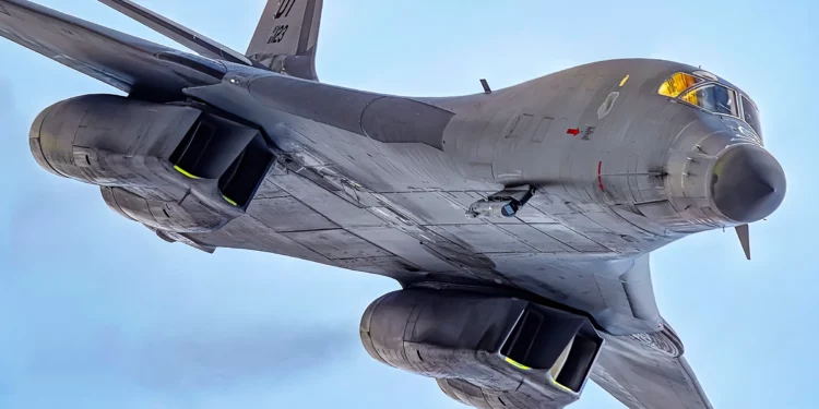 El bombardero B-1 Lancer tiene una nueva misión