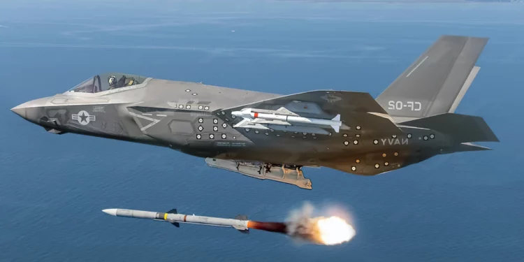 Integración del AGM-88G en los F-35: Misiles antirradiación