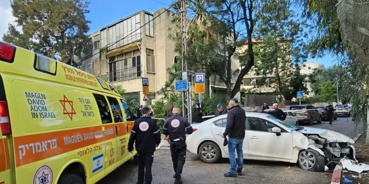 Soldado de las FDI gravemente herido en atentado en Haifa