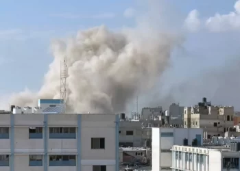 Israel insta a evacuar a quienes se encuentren cerca del hospital de Jan Yunis