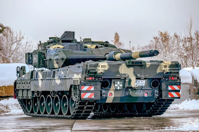 Hungría construyó 24 de los 48 tanques Leopard 2A7HU en diez meses