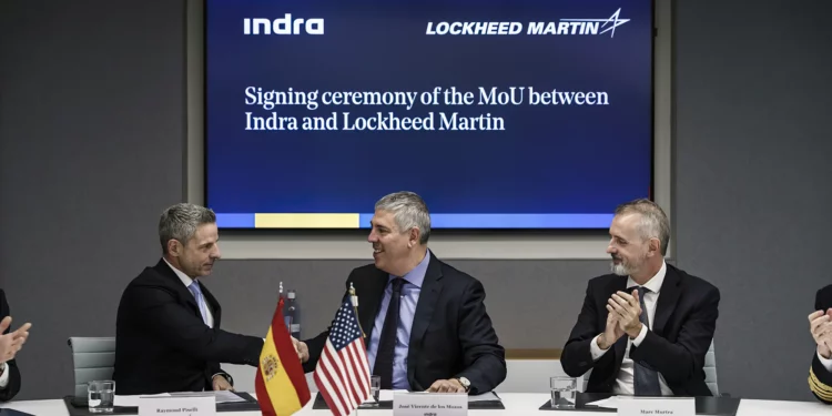 Lockheed Martin e Indra firman acuerdo de defensa y ciberseguridad