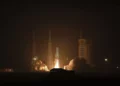 Irán dice haber lanzado simultáneamente 3 satélites