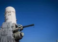 Armada de EE. UU. destruye un misil hutí que suponía una “amenaza inminente” para un avión