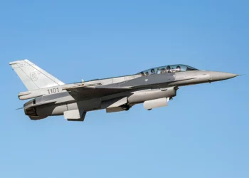 Cazas F-16 de Eslovaquia: Actualización equiparable al F-35