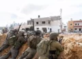 Las FDI rodean Jan Yunis y se adentran en el bastión de Hamás: Decenas de terroristas muertos