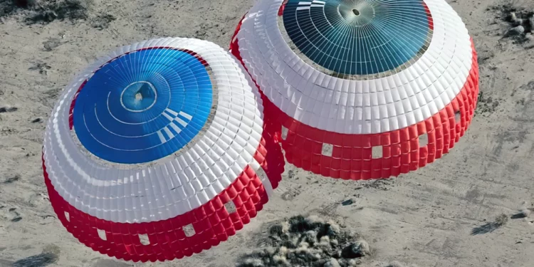 NASA prueba paracaídas de la cápsula Starliner de Boeing