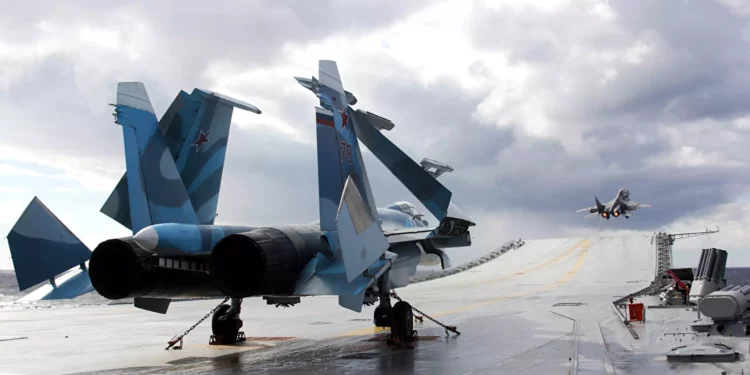 Sukhoi Su-33 ruso