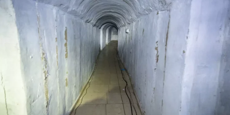 El 80% del sistema de túneles de Hamás en Gaza estaría intacto