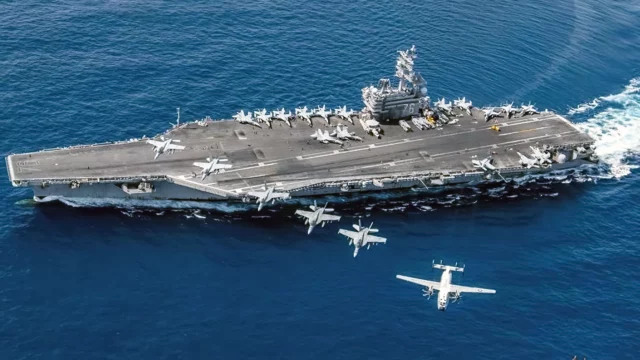 El portaaviones USS Nimitz se prepara para la inactivación