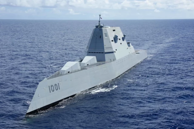 Clase Zumwalt: ¿Plataforma hipersónica o fracaso monumental?