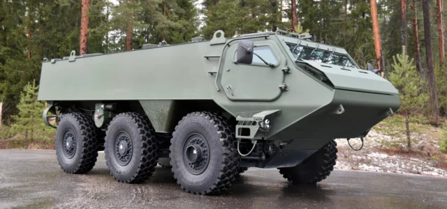 Alemania busca 300 vehículos Patria CAVS 6×6