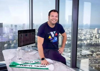 Verbit contempla fusión con 3Play Media bajo asesoría de Goldman Sachs