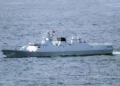 China instala armas de alta energía en su buque de guerra Tipo 057