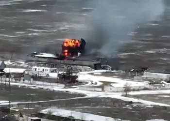 Operativos ucranianos destruyen material blindado ruso con drones