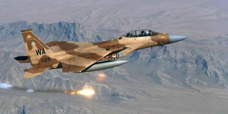 Israel lanza ataques aéreos en las afueras de Damasco