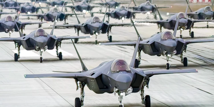 Problemas de producción del F-35 amenazan preparación militar de EE. UU.