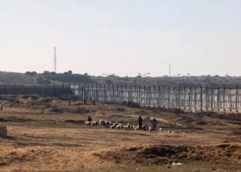 Egipto teme que los gazatíes asalten la frontera cuando las FDI amplíen la operación de Rafah
