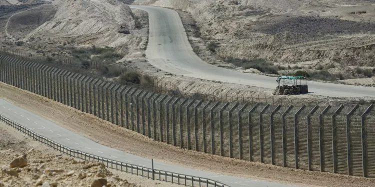 Egipto refuerza las medidas de seguridad en la frontera con Israel
