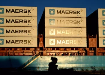 Maersk registra caída masiva de sus beneficios por ataques en el mar Rojo