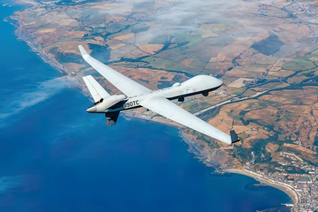 La Marina de EE. UU. usará drones para rastrear submarinos