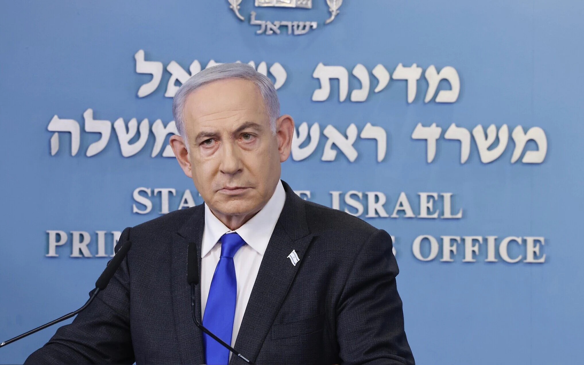 El primer ministro Benjamin Netanyahu habla durante una rueda de prensa en Jerusalén el 7 de febrero de 2024. (Marc Israel Sellem/Pool/Flash90)