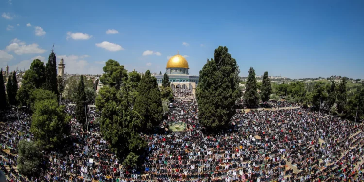 Limitación del acceso de musulmanes israelíes al Monte del Templo durante el Ramadán