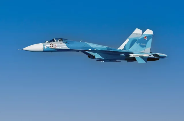 Despliegue de cazas Su-27 rusos en Kaliningrado enfrenta a la OTAN en el Báltico