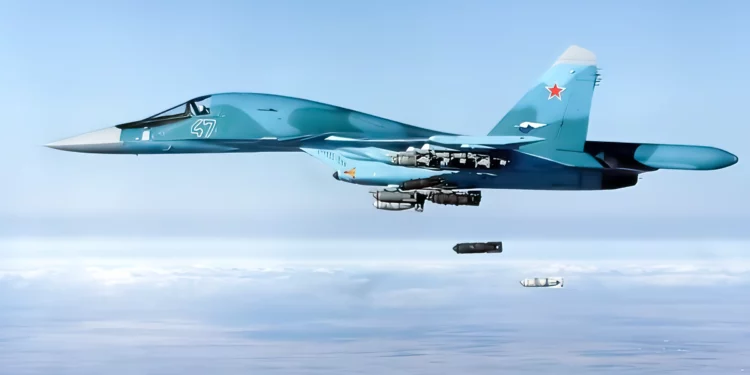 Su-34 rusos usan bombas guiadas para atacar a las fuerzas ucranianas
