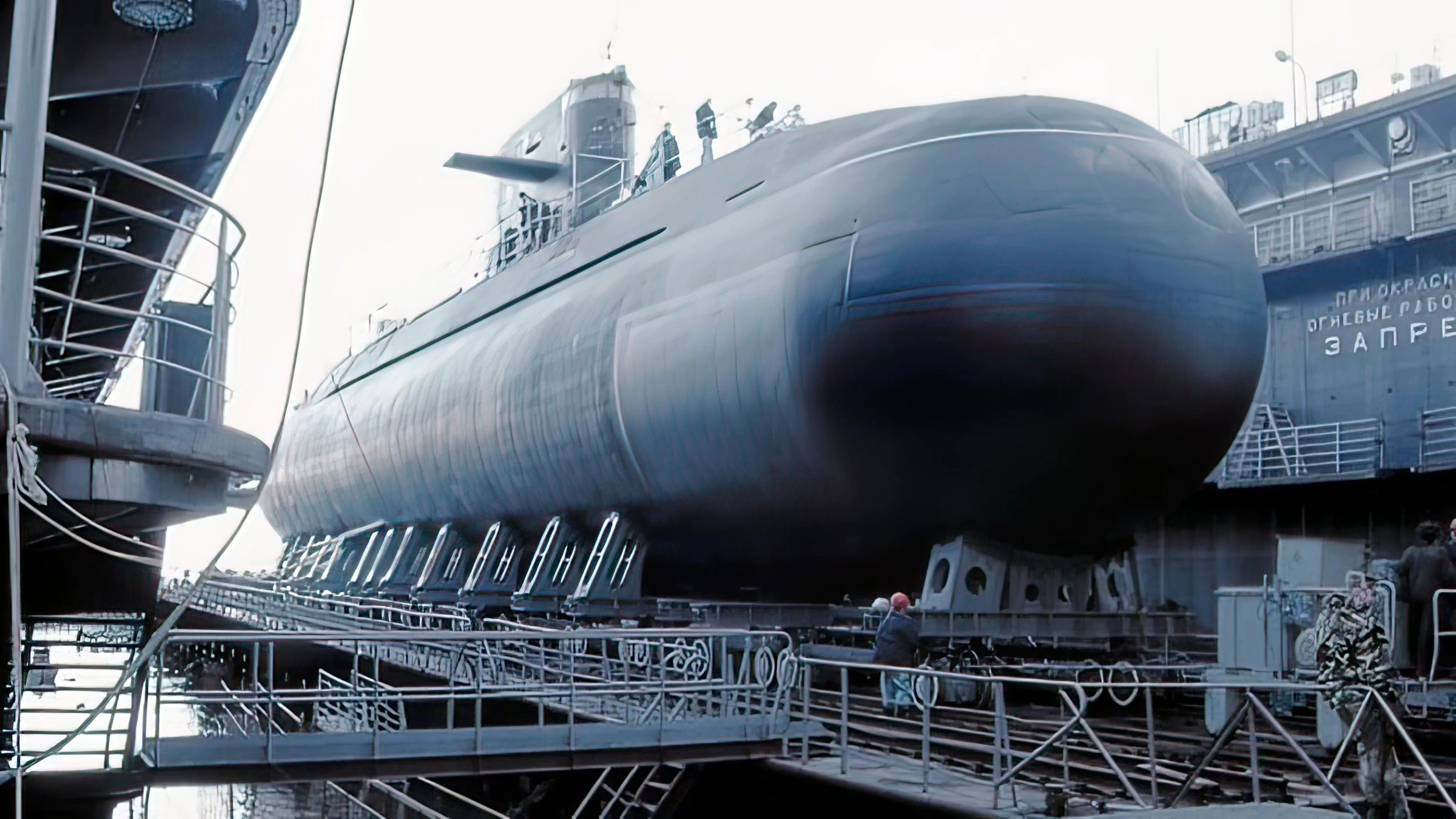 Entra en servicio primer submarino diésel-eléctrico de Rusia