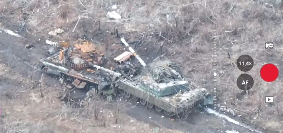 Tanques rusos destrozados al sur de Avdiivka. CAPTURA DE KRIEGSFORSCHER