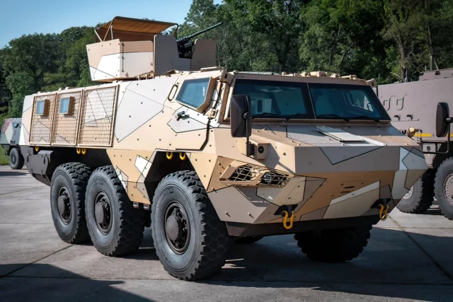 Arquus presenta el vehículo blindado de transporte de tropas VAB MK3