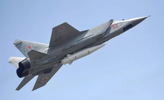 Rusia mejora los misiles Kinzhal para burlar sistemas antiaéreos