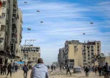 Las FDI coordinaron 21 lanzamientos de ayuda a Gaza en una semana