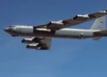 EE. UU. prueba con éxito un arma hipersónica desde un B-52