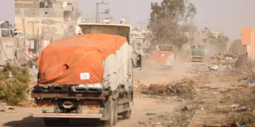 Hamás amenaza con “trato de traidor” a gazatíes que contribuyan a distribuir la ayuda en Gaza