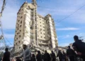 Israel atacó un edificio de 12 plantas en Rafah
