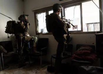 Las FDI neutralizan a decenas de terroristas de Hamás en Jan Yunis