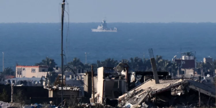 Israel abre ruta marítima para ayuda humanitaria a Gaza tras ataques de Hamás