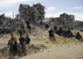 Terroristas dispararon contra gazatíes que esperaban ayuda humanitaria