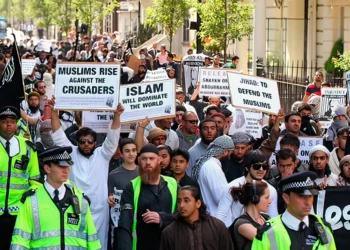 Gobierno británico promete $150 M para seguridad de musulmanes