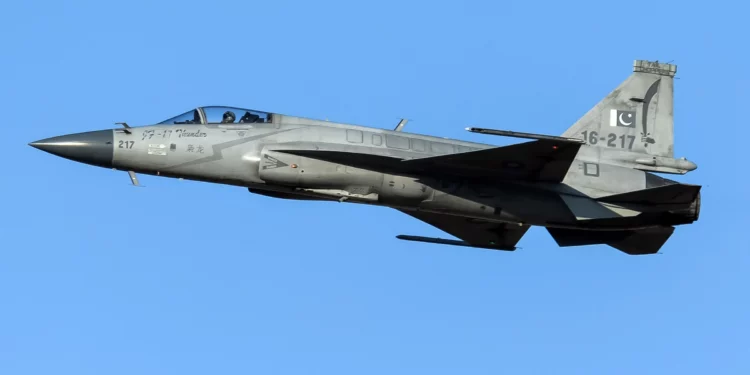JF-17 Thunder: Fruto de una asociación entre China y Pakistán