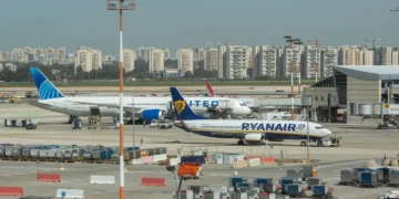Ryanair suspende sus operaciones en Israel por los altos costes