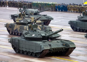 Qué hay detrás del telón del espectáculo por los tanques T-90M