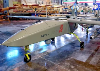 Irán presenta el UAV armado “Gaza” y amenaza a Israel