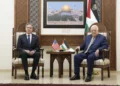 Mahmoud Abbas y líderes mundiales se reúnen en Riad